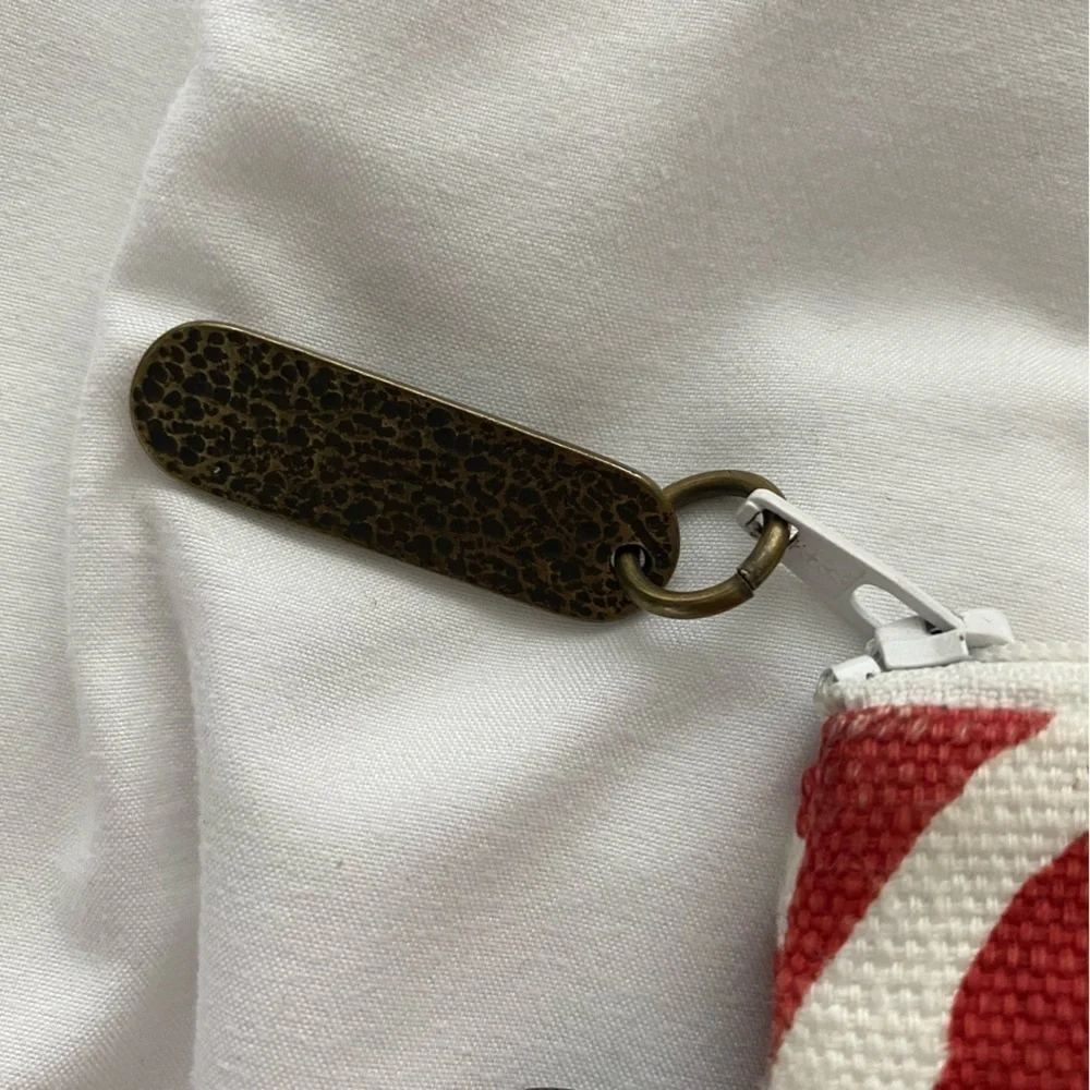 RebekahScottDesigns Wristlet Red White Design Faux leather base wristlet handle - Picture 4 of 8